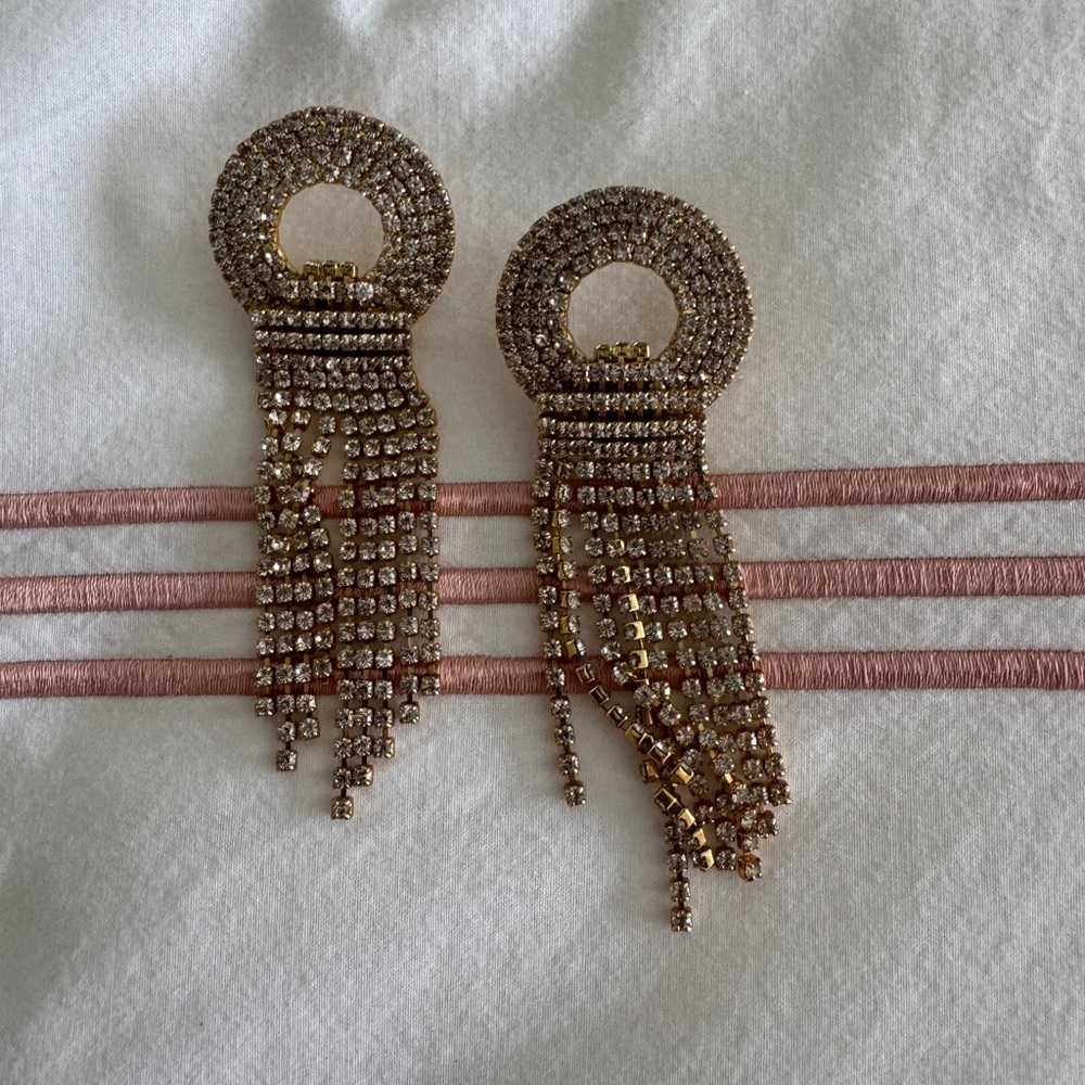 Elegant Gold Dangle Earrings